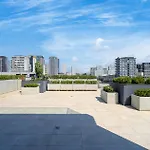 Cozy 3Br Home With Large Balcony For Relaxation