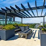 Cozy 3Br Home With Large Balcony For Relaxation
