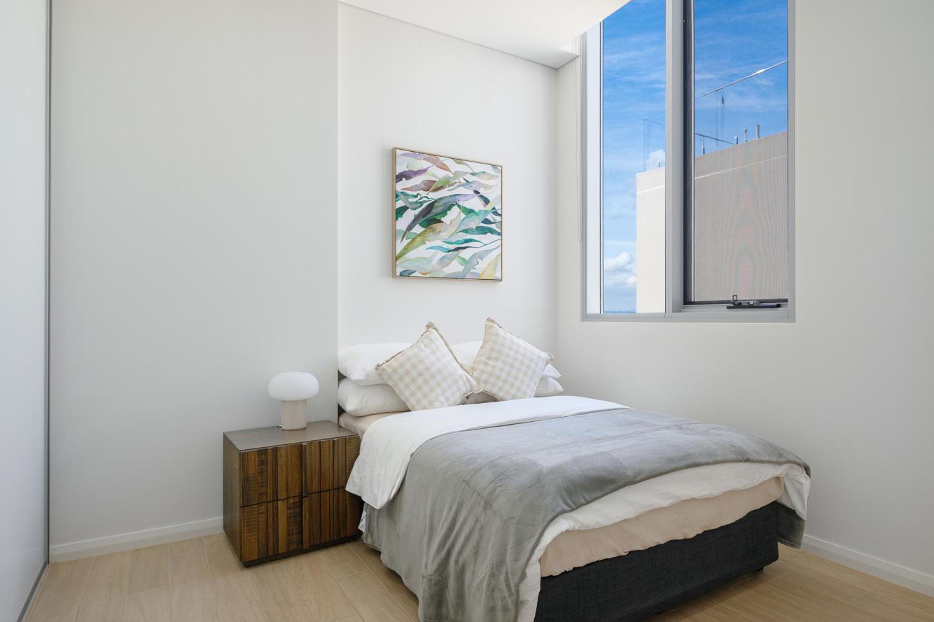 Cozy 3br With Large Balcony For Relaxation Apartment Sydney